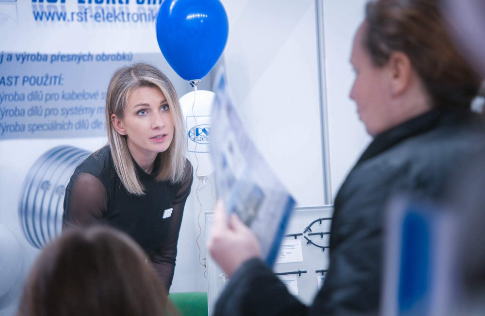 Veletrh práce nabídne řadu zaměstnání za skvělé mzdy i digitální dovednosti pro všechny věkové kategorie
