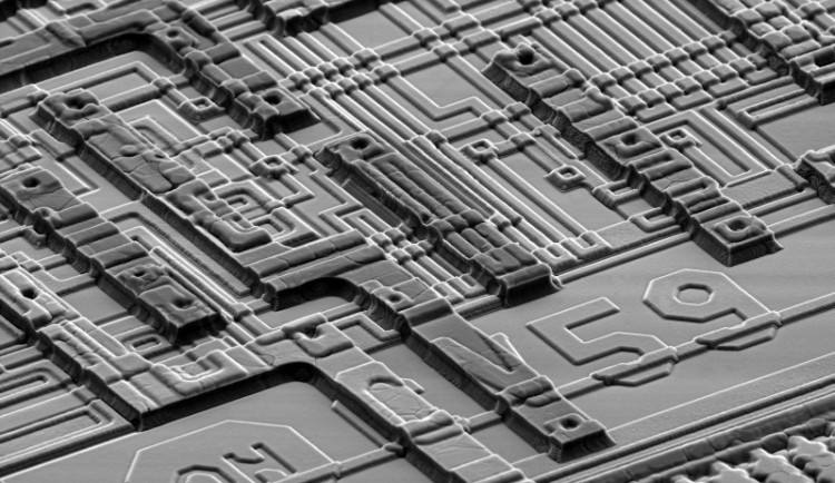 Velkoměsto v zrnku písku