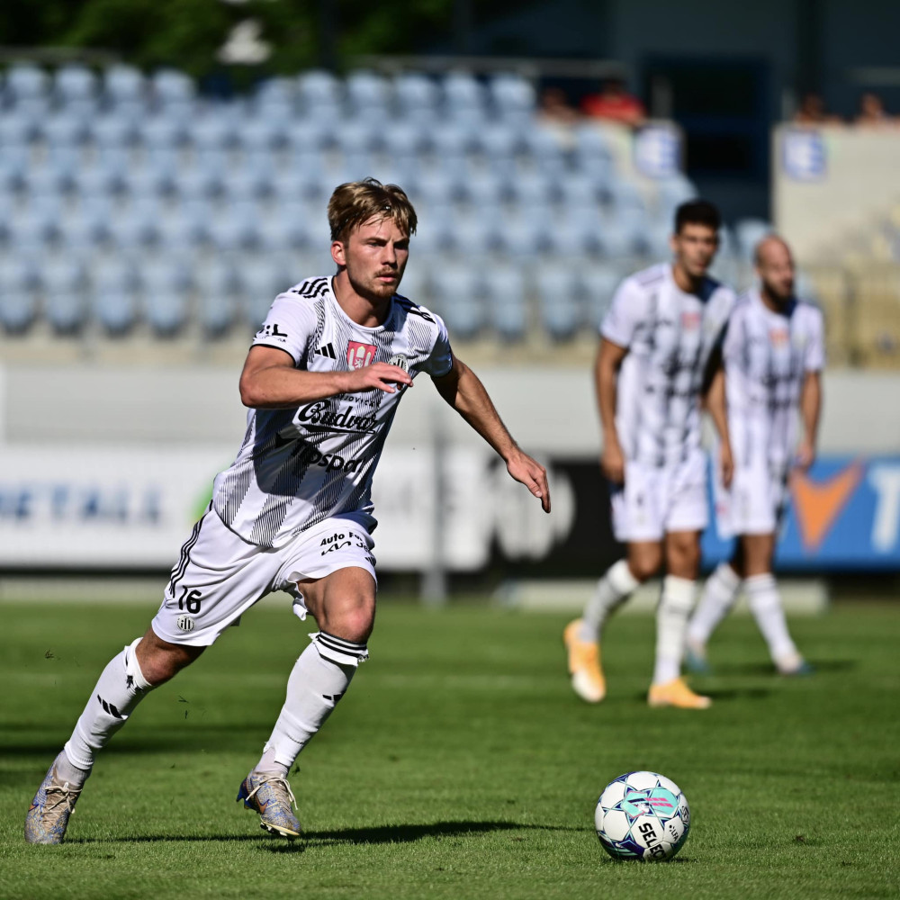 Fotbalisté Českých Budějovic porazili Ostravu 3:0 a ukončili čekání na vítězství