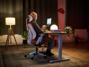 Správné sezení a ergonomické židle: Klíč k pohodlí a efektivitě