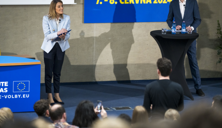 Metsolaová: Volit lídry je základní právo. Není důvod se ho vzdávat