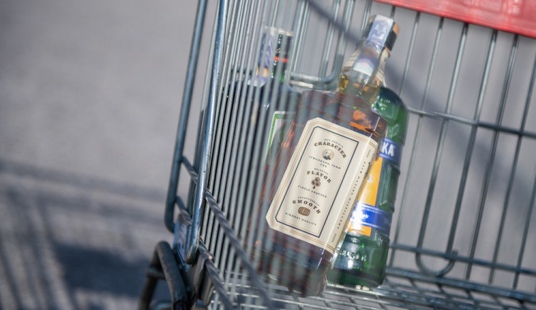 Ve Frýdlantu začne v březnu platit zákaz popíjení na veřejných místech