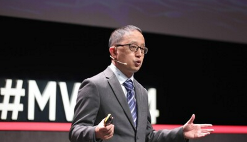 Technický ředitel Huawei Cloud Bruno Zhang: Budování základů inteligentního cloudu pro telekomunikace prostřednictvím systematických inovací