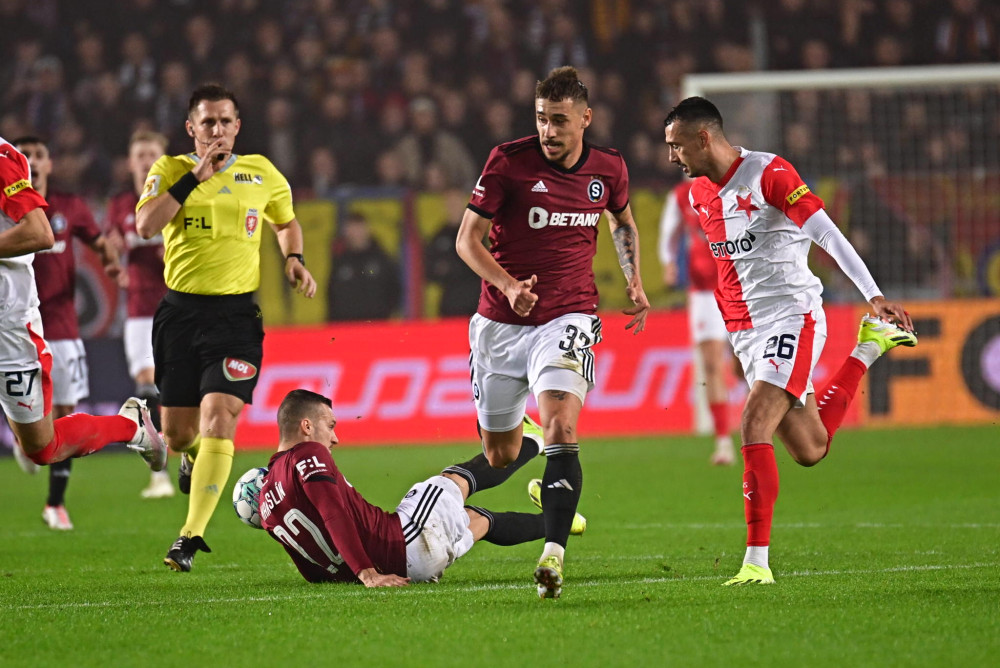 Fotbalisté Sparty remizovali se Slavií 0:0 a dál před ní vedou ligu o čtyři body