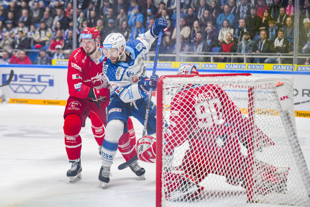 Hokejisté Brna zdolali v prodloužení Třinec a postoupili přímo do čtvrtfinále