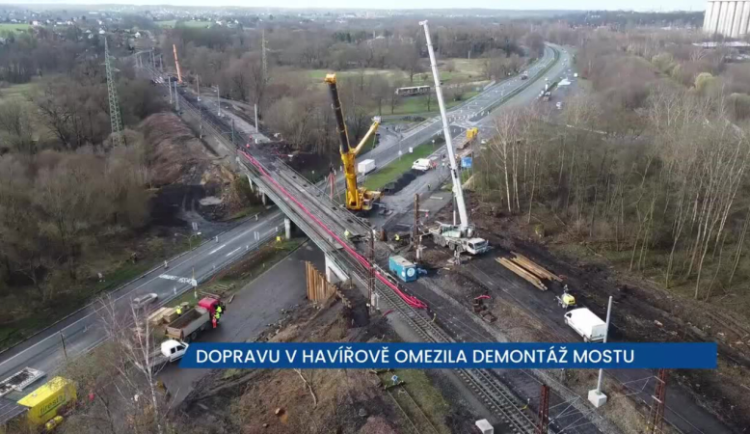 Dopravu v Havířově omezila demontáž železničního mostu, uzavírky budou trvat několik měsíců
