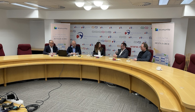 Živě o projektu iKomunita: Shrnutí slovem a obrazem