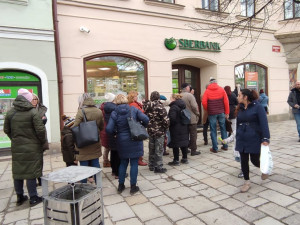 Komerční banka začne vyplácet pohledávky věřitelů zkrachovalé Sberbank