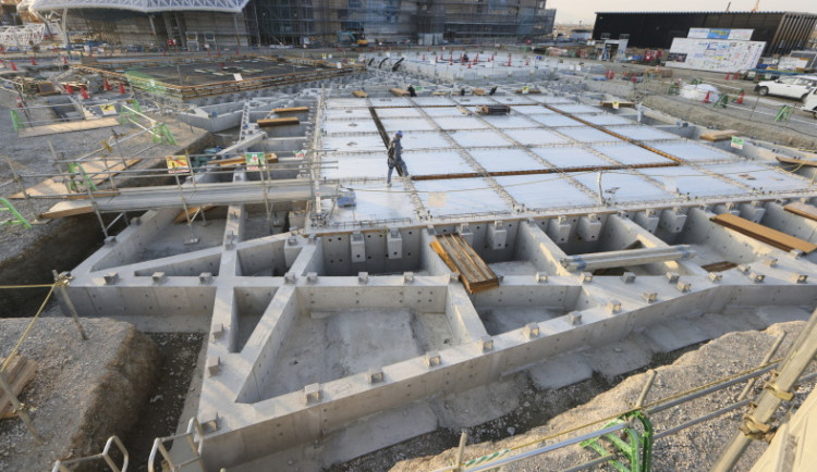 Velká střecha pro Expo je hotova skoro ze tří čtvrtin