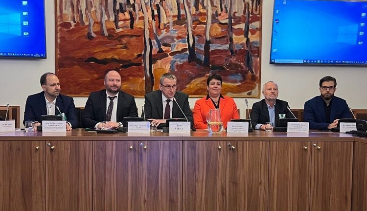 Stovky tisíc lidí v Česku netuší, že mají prediabetes – stav, kdy lze ještě zvrátit cukrovku