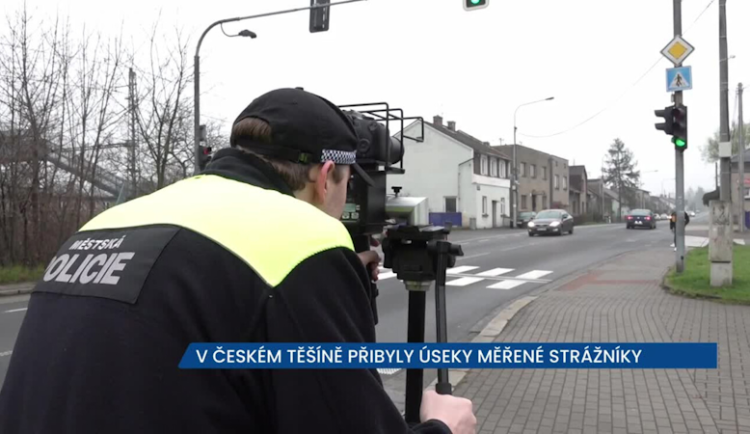 V Českém Těšíně přibyly úseky, na kterých měří městští strážníci rychlost