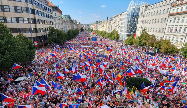 Živě: Demonstrace "Za Českou republiku"