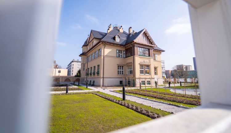 V Ostravě byla dokončena záchrana památkově chráněné Grossmannovy vily