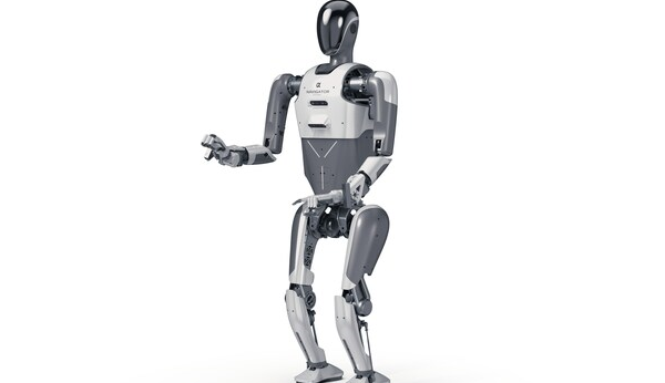 Humanoidní robot Navigator α: SUPCON integruje umělou inteligenci s robotikou