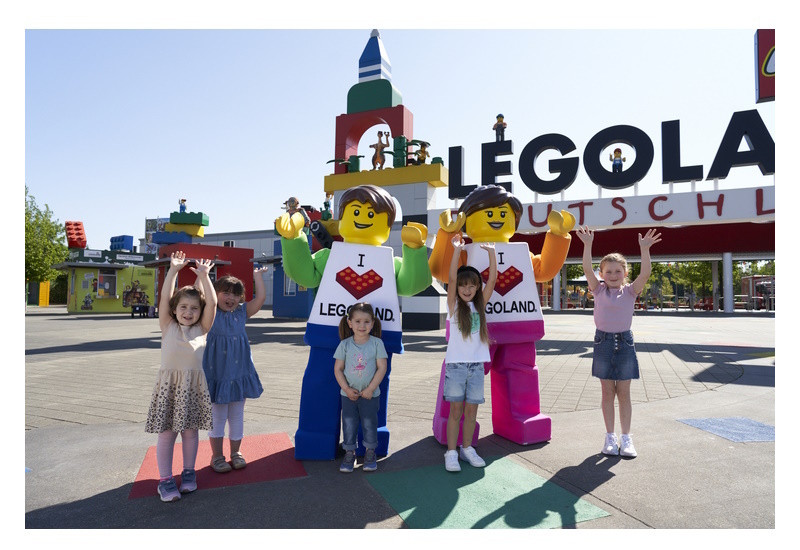 Bavorský LEGOLAND láká na mimozemšťany i prasátko Peppu