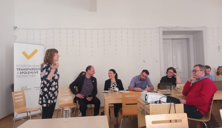 Unikátním projektem s názvem „Férový lobbing“ prošly dvě desítky organizací