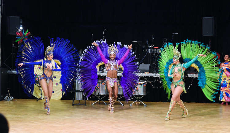 Liberec bavily karibské tance. Tančily desítky milovníků salsy