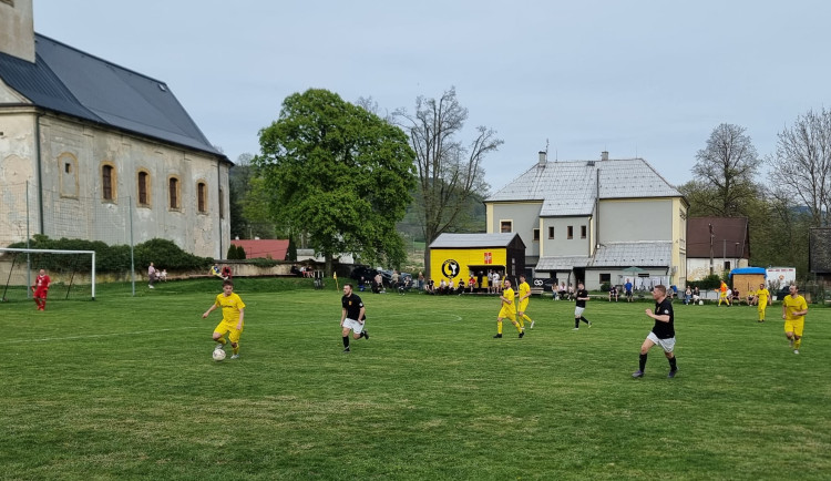 Liberecká třetí třída: Stráž dosáhla nejvyššího vítězství v sezoně, v duelu o první místo slaví Habartice