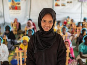 V reakci na regionální krizi způsobenou ozbrojeným konfliktem v Súdánu nelze potřebu zajištění možností pro vzdělávání nijak odkládat