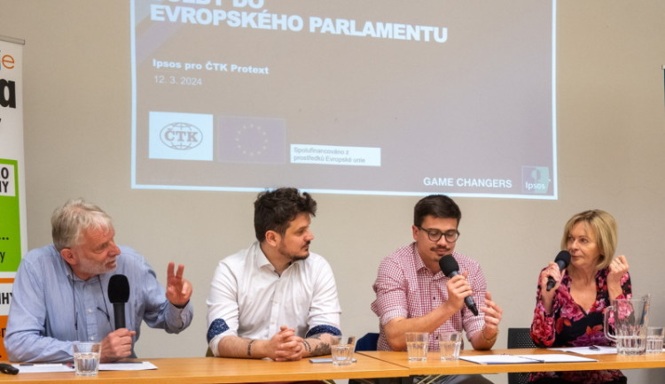 V knihovně se řešily evropské dotace, migrace, byznys i klima