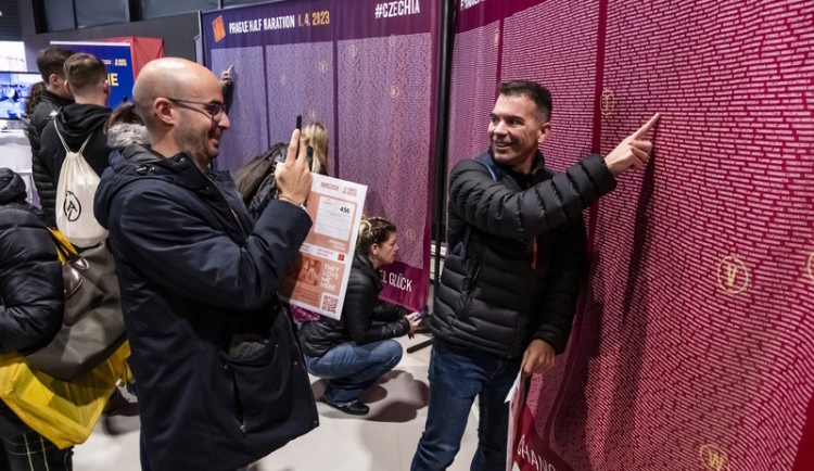 Svátek všech běžců veletrh Marathon Expo Na Výstavišti opět nabídne špičkové sportovní vybavení. Maratonský víkend zakončí Prague International Marathon 2024