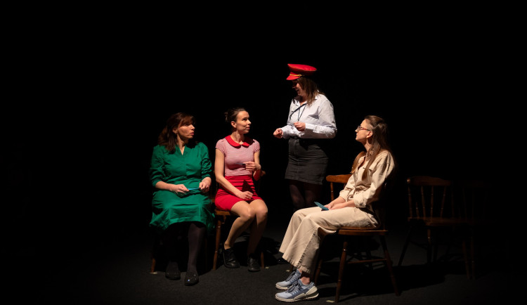 Do Naivního divadla se opět vrací spolek improvizace Imjoy