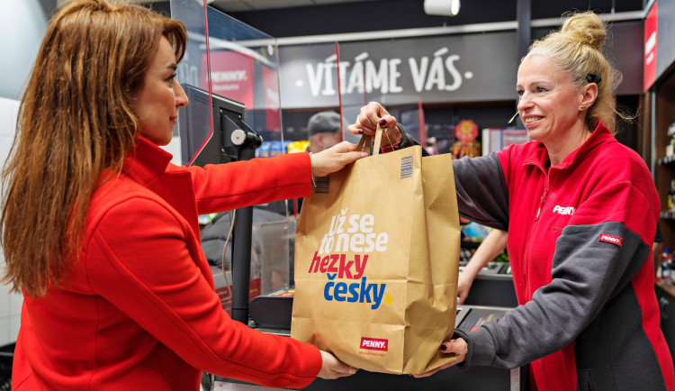 Výhodné balíčky potravin s blížící se dobou spotřeby nabízí PENNY již v celé síti 421 prodejen