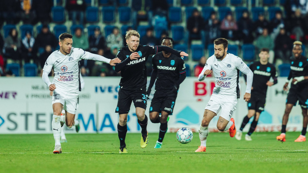 Fotbalisté Plzně po vyřazení z Konferenční ligy remizovali na Slovácku 1:1