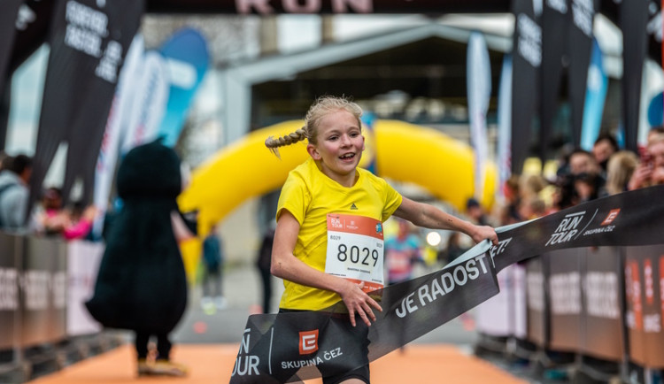 Kam se jindy nesmí. Poběžte s ČEZ RunTour po testovacím polygonu automobilky Tatra v Kopřivnici