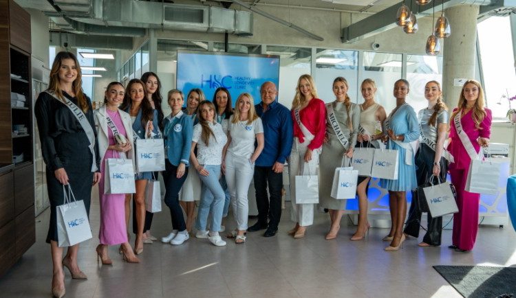 Letošní finalistky Miss Czech Republic podváhou rozhodně netrpí