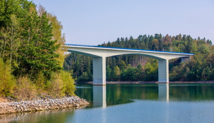 Největší operační program na roky 2014-2020 právě skončil: přes 12 tisíc projektů získalo celkem 151,3 miliardy Kč