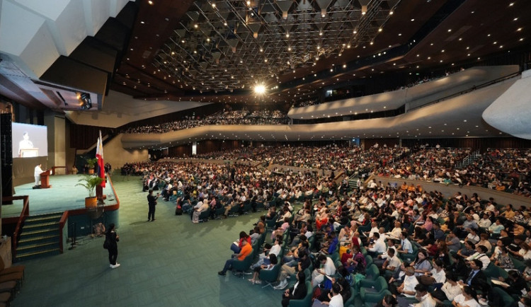 Nové nebe nová země, Shincheonji, zahájila sérii světových seminářů Slova na Filipínách