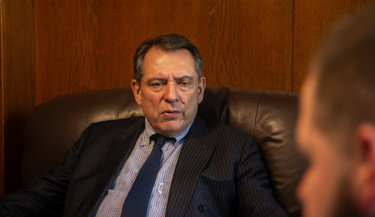 Spor o zkratku ČSSD se SOCDEM pokládá šéf Paroubek rozsudkem za uzavřený