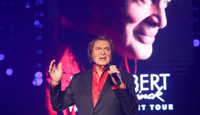 Hudební ikona 60. a 70. let se vrací do Prahy!