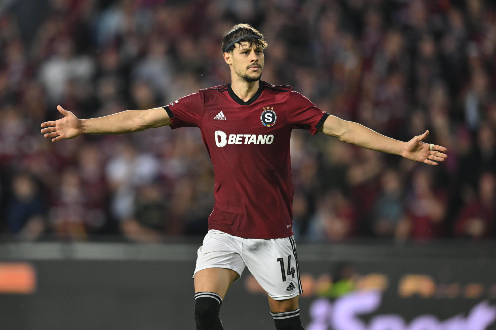 Birmančevič dal oba góly Sparty.