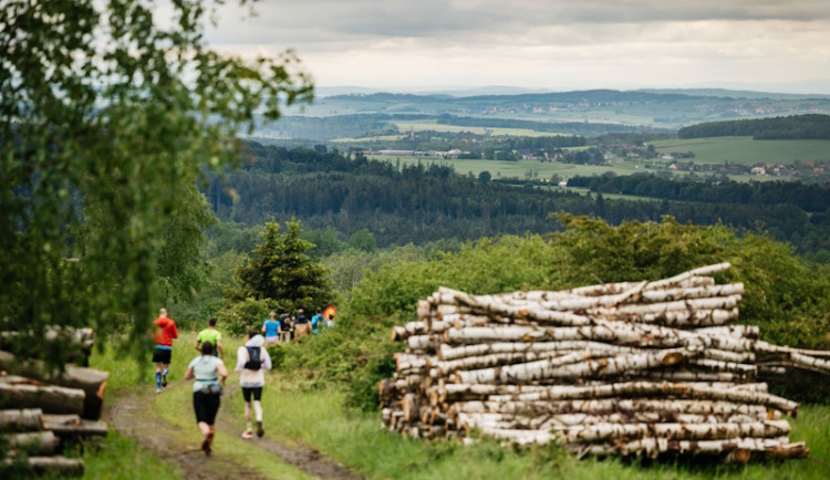 Na závod Běhej lesy v Brdech si našlo cestu přes 1 300 lesních parťáků