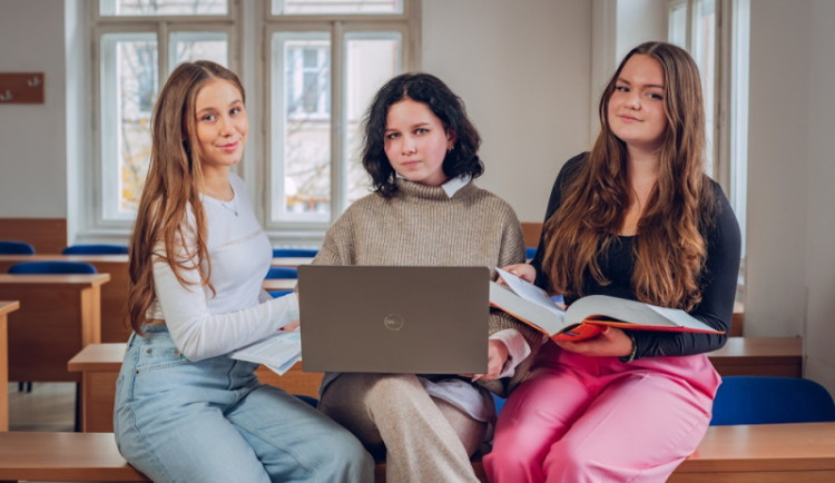 Nedostalo se vaše dítě na preferovanou střední školu? Řešením mohou být soukromá gymnázia