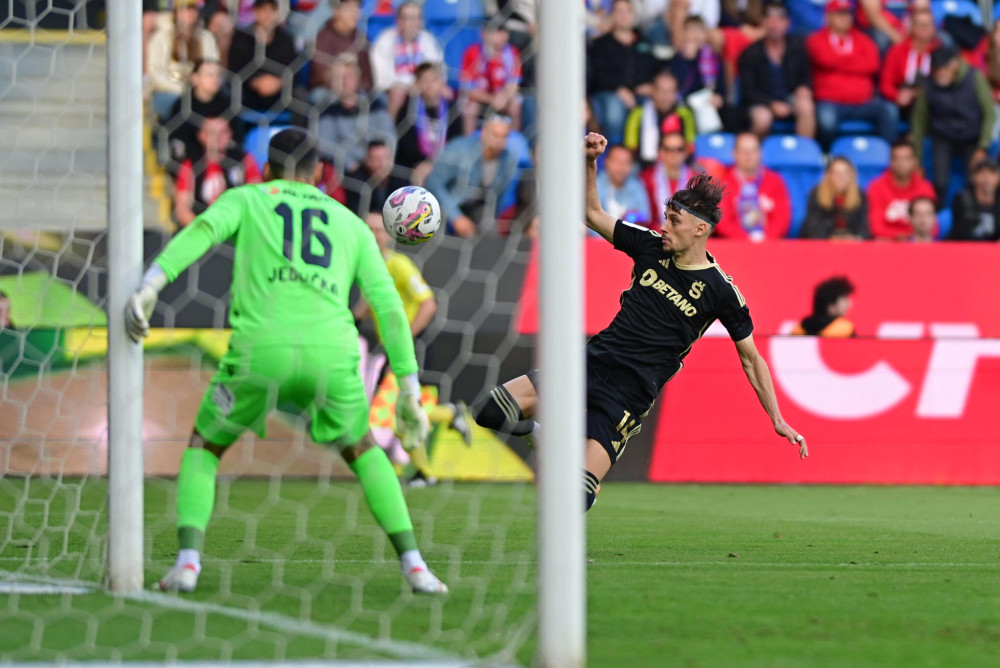 Fotbalisté Sparty ve finále poháru vyhráli v Plzni 2:1 a získali double