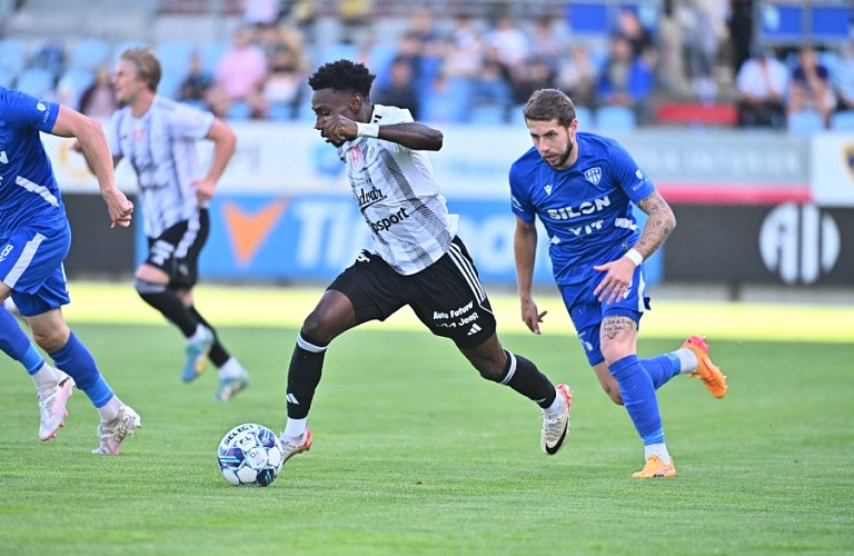 Fotbalisté Budějovic porazili v úvodní baráži Táborsko 2:1 gólem v nastavení