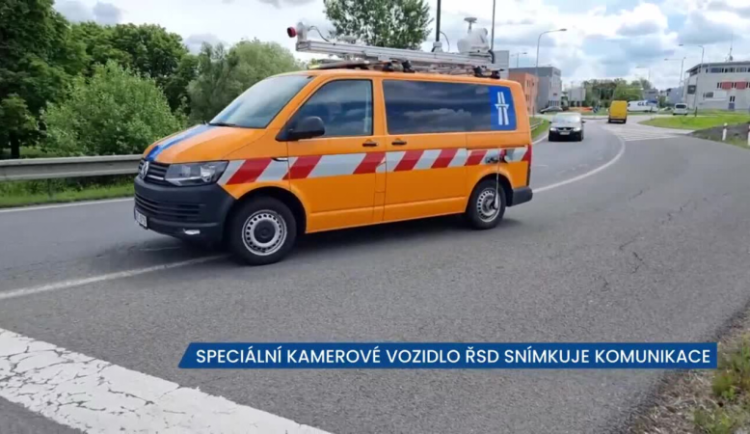 Speciální vozidlo ŘSD snímkuje laserem a kamerami důležité silnice a dálnice