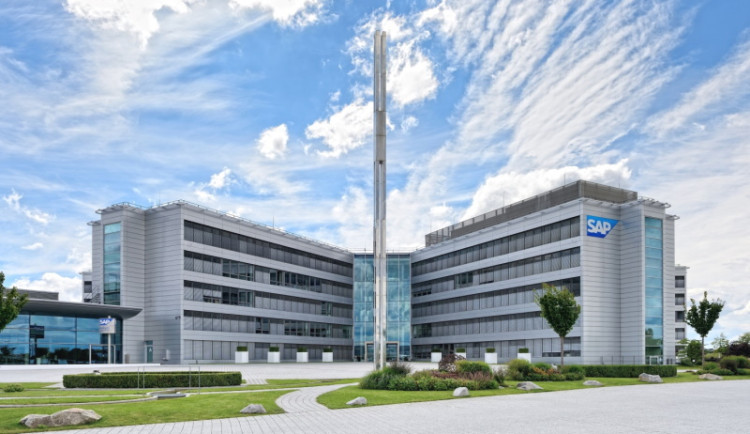 SAP představuje AI novinky napříč svým portfoliem, přijímá zásady UNESCO