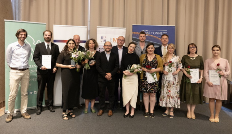 Manželka prezidenta republiky Eva Pavlová předala Cenu OZVĚNY CHUDOBY