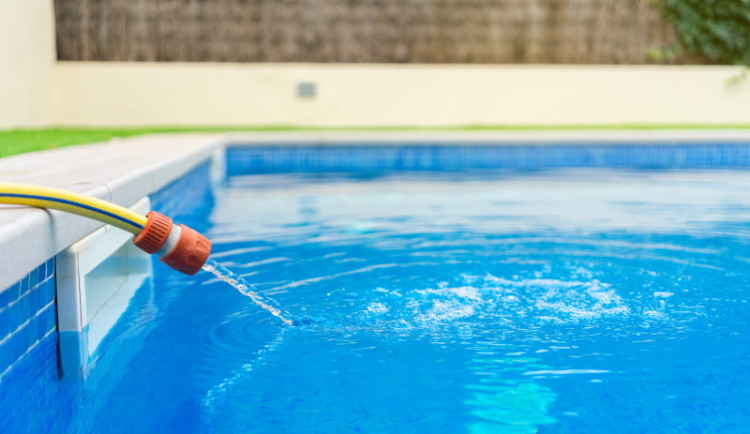 Napouštění bazénů z vlastní vodovodní přípojky