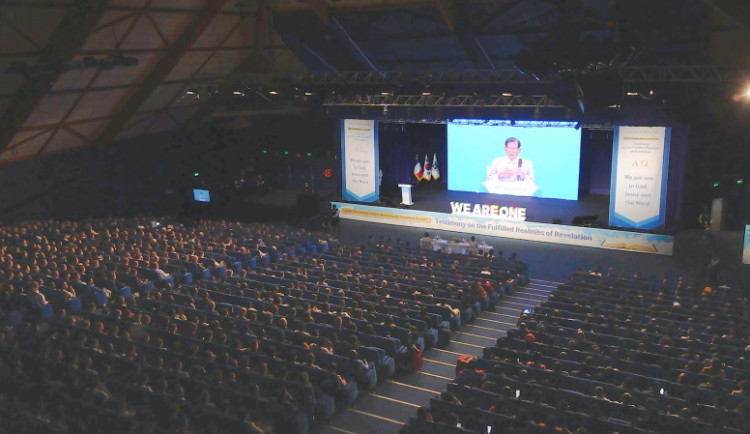 Světová konference pastorů ve Francii položila základy pro obnovení křesťanství v Evropě