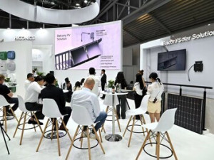 Společnost Midea Hiconics na veletrhu Intersolar 2024 představila celou řadu inovativních produktů pro rezidenční zelenou energii