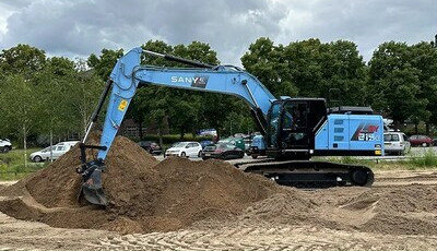 Elektrické rypadlo SY215E od společnosti SANY debutuje v Evropě