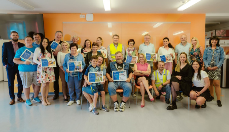  HARTMANN - RICO letos v projektu Dobrý soused rozdalo 430 tisíc korun. Příspěvek dostalo 28 spolků a neziskovek v okolí závodů