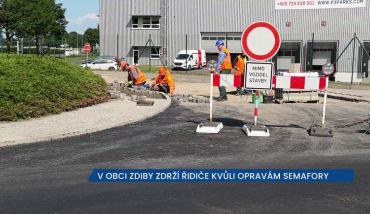 V obci Zdiby zdrží řidiče kvůli opravám semafory