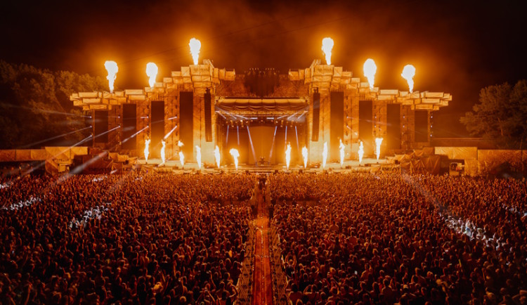 Fenomenální závěr Beats for Love: I díky světové show Davida Guetty v Ostravě padaly rekordy!