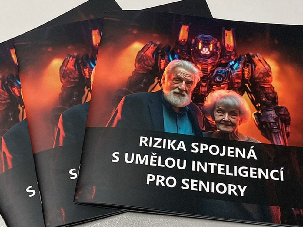 Jak se nenechat obelhat umělou inteligencí? Seniorům pomůže příručka z Univerzity Palackého